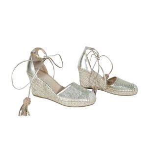 Ivanka Trump Womens Wedge Espadrille Sandals 7 Gold Metallic Tie Up Summer Shoes
